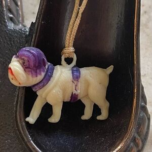 1930’s Japanese hand painted celluloid English Bulldog charm〰️